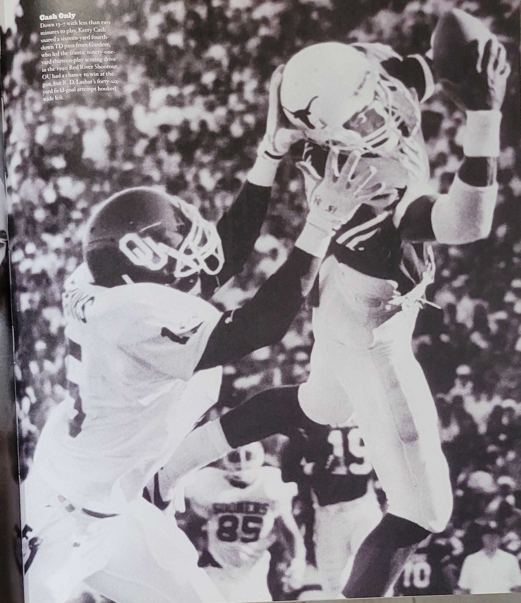 1990  Kerry Cash TD pass from Gardere to beat OU.jpg