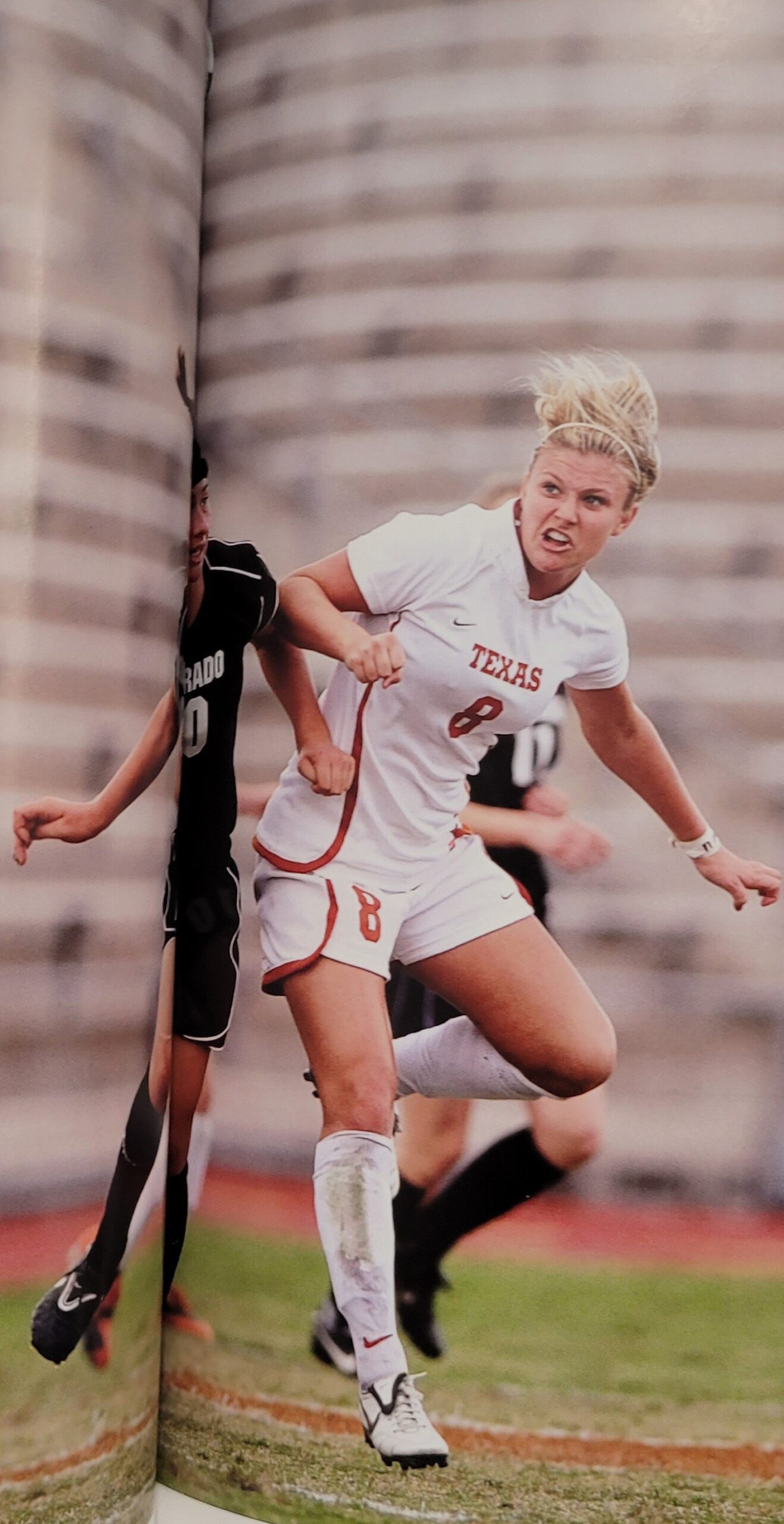 2010 soccer Kristin Cummins