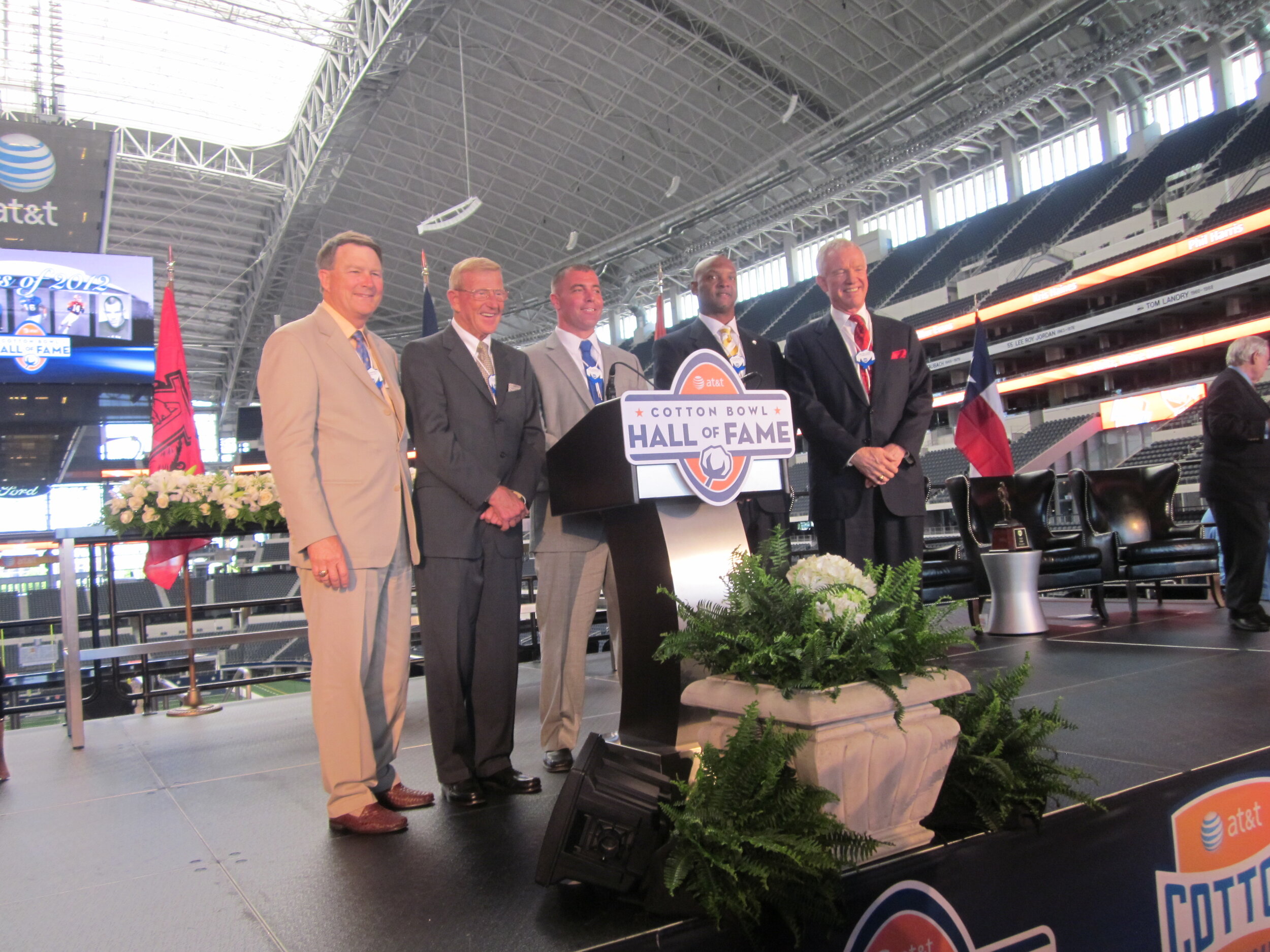 Campbell far left next to Lou Holtz