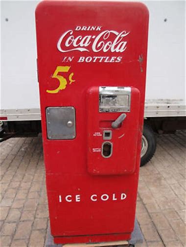 coke machine.jpg