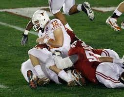 sequence of injury to Colt in Alabama game 1.jpg