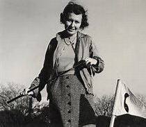 1937 Betty Jameson – golf