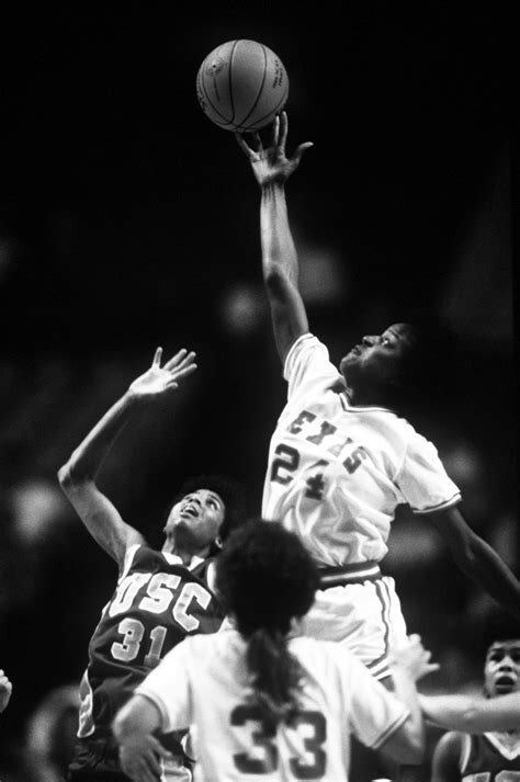 Basketball women Olympians